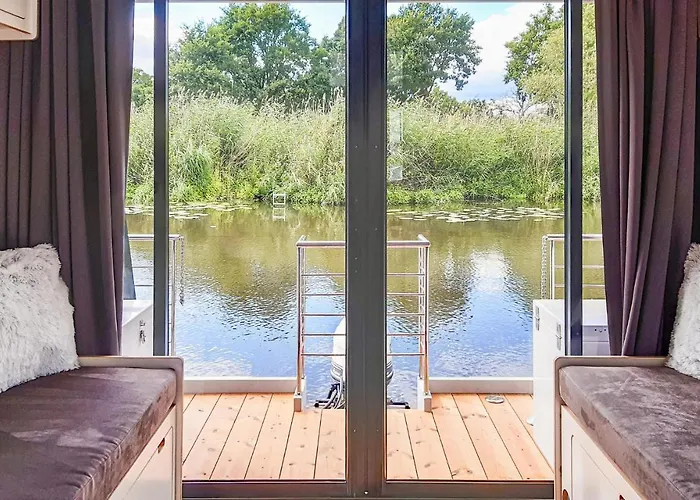 Botel Cozy Ship In Havelsee Ot Kutzkow