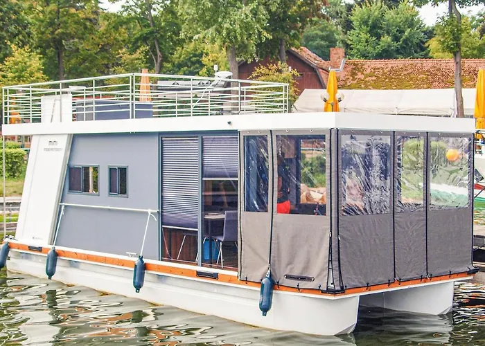 Botel Cozy Ship In Havelsee Ot Kutzkow